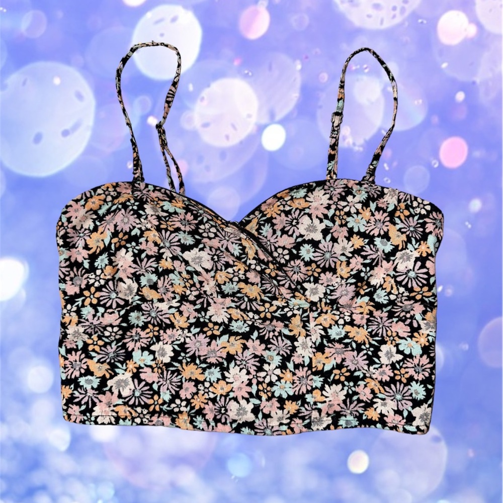 A&E crop top